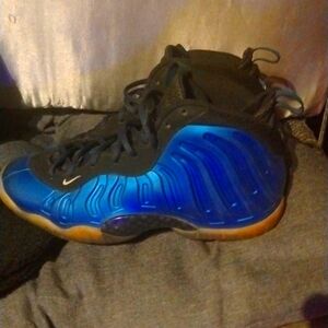 Nike fomposits dark blue